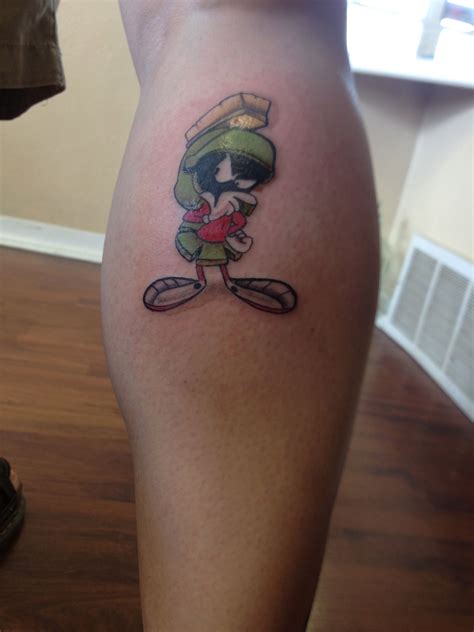 Marvin The Martian on Right Calf | Geek tattoo, Meaning full tattoos ...