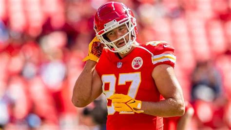 Kansas City Chiefs tight end Travis Kelce: Stats, salary, position ...