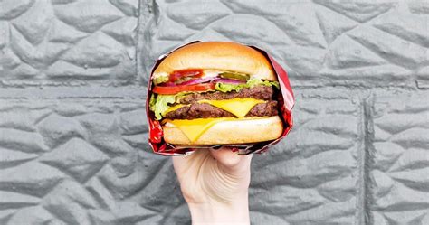 Wendys Double Stack Burgers just $1 starting 2/26 - Julie's Freebies