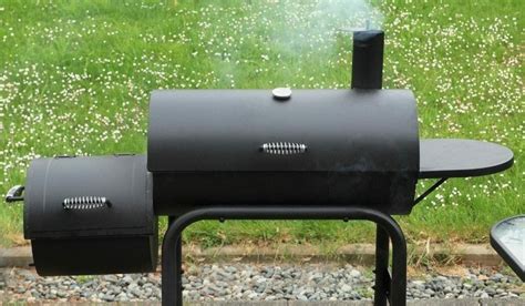 The Best Smokers Charcoal: Buyer's Guide - best smokers grill