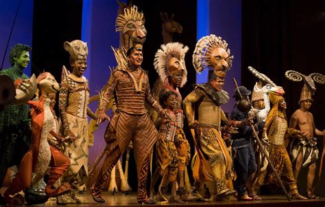 Gorgeous photo of the cast of The Lion King at Birmingham Hippodrome ...