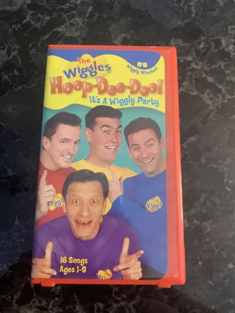 THE WIGGLES: HOOP-DEE-DOO VHS Video Tape It’s A Wiggly party Greg ...