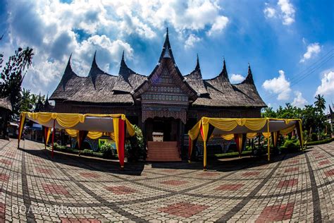 TMII Jakarta Video, Taman Mini Indonesia Indah, Beautiful Indonesia ...