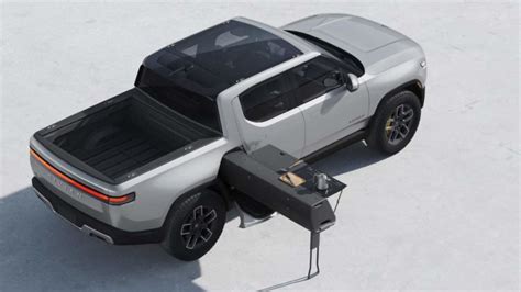 Rivian Cooks Up a Built-In Camp Kitchen for Its R1T Electric Pickup ...