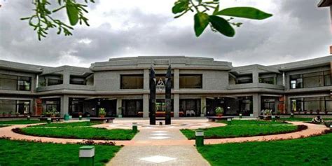 IIT Gandhinagar - Info, Ranking, Cutoff & Placements 2014 | College Pravesh