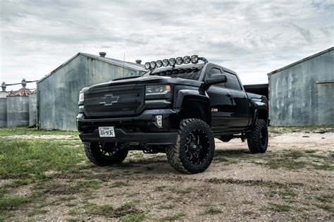 Custom 2016 Chevy Silverado | Images, Mods, Photos, Upgrades — CARiD ...