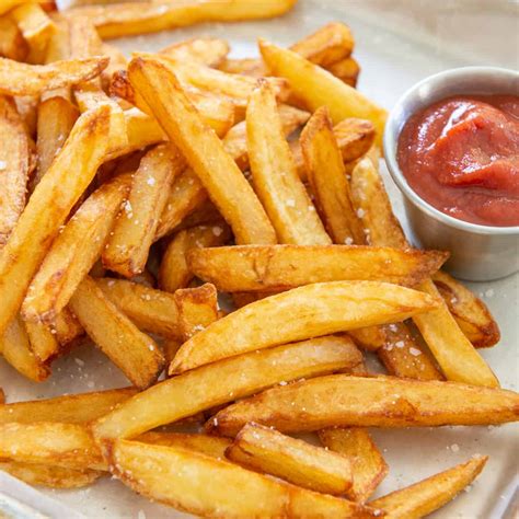 Homemade French Fries (Perfect Crispy Results) - Fifteen Spatulas