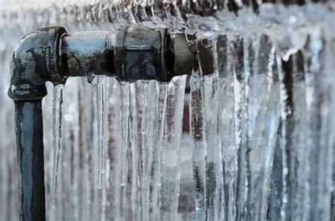 Will Frozen Pipes Thaw on Their Own?