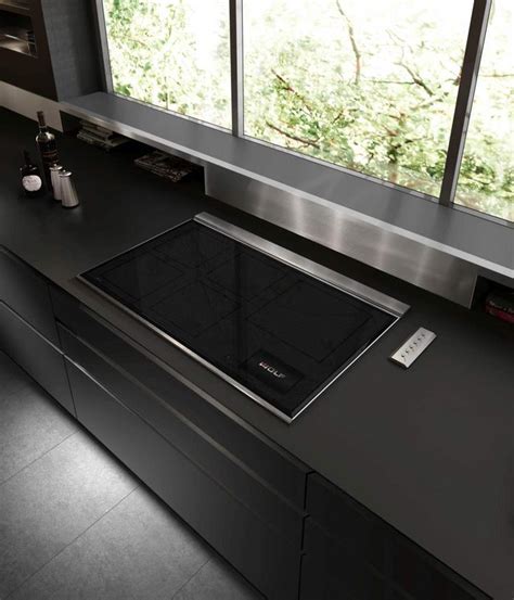 Wolf® 36" Black Induction Cooktop | Yale Appliance | Framingham ...