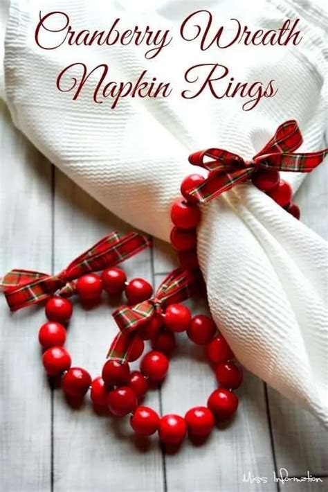 Cranberry Wreath DIY Napkin Rings | Miss Information