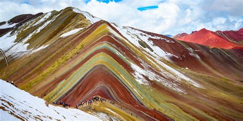 Vinicunca Rainbow Mountain Peru | TreXperience