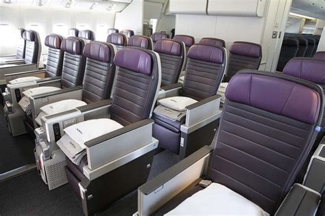 Review: United Airlines Premium Plus - International Traveller