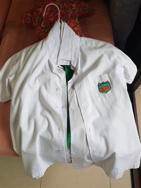 Woodgrove primary school boy uniform, Babies & Kids, Babies & Kids ...