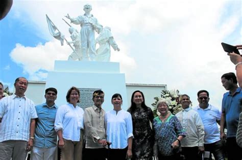 Hukbalahap monument unveiled in Pampanga | Inquirer News