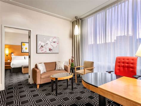 Luxury hotel Montreal – Sofitel Montréal Golden Mile