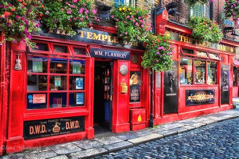 Best Traditional Irish Pubs in Dublin For A Pint of Guinnness