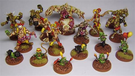 Carnival of Chaos Warband | Chaos, Carnival, Miniatures