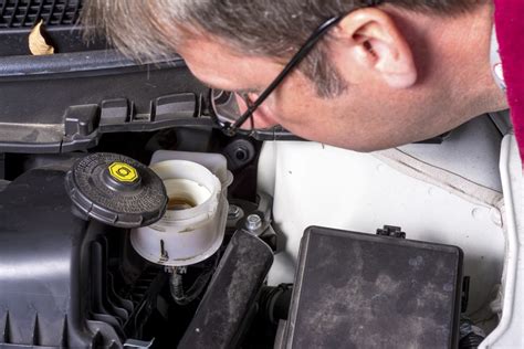 How Often Do I Need to Change My Brake Fluid? | News | Cars.com