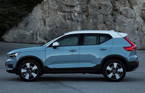 First Drive: 2019 Volvo XC40 Luxury Compact SUV | CARFAX Blog