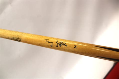 Vintage TERRY GRIFFITHS Match Play Snooker Cue Signature Edition 2 ...