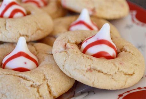 Candy Cane Kiss Cookies | Peppermint Kisses - This Delicious House