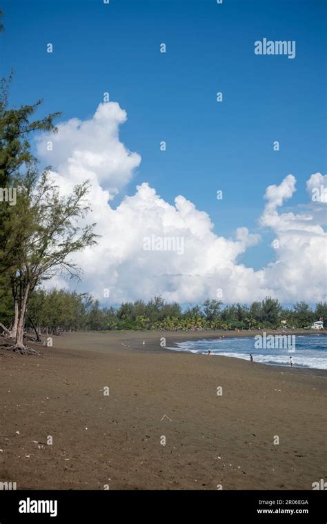 Stunning Beaches of La Réunion Island with black sand and copy space ...