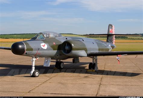 Avro CF-100 Canuck | Fighter aircraft, Jet age, Vintage aircraft