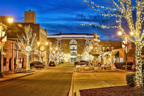 11 ways to catch the holiday spirit in Clarksville | ClarksvilleNow.com