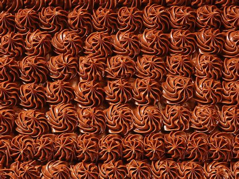 HD wallpaper: chocolate pastries, cream, cake, texture, background ...