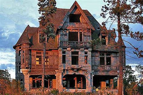 The spookiest creepiest old houses for sale in america – Artofit