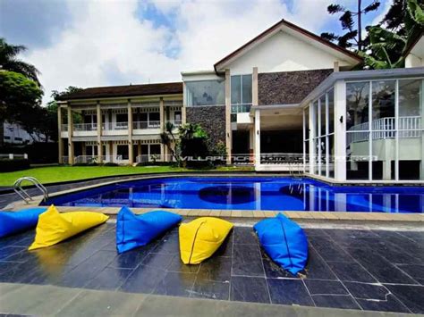 Villa Aurora Murah di Puncak Cisarua Bogor