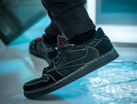 Travis Scott x Air Jordan 1 Low "Black Phantom" kaufen