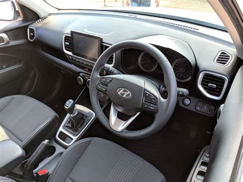 Hyundai Venue price: Hyundai Venue launched at Rs 6.5 lakh in India ...