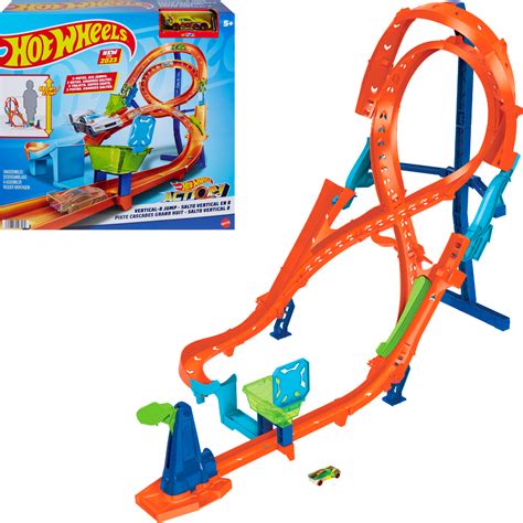 Best Buy: Hot Wheels Vertical Figure-8 Jump Track Set HMB15