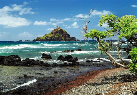 Koki Beach - Alau Island | Only In Hawaii