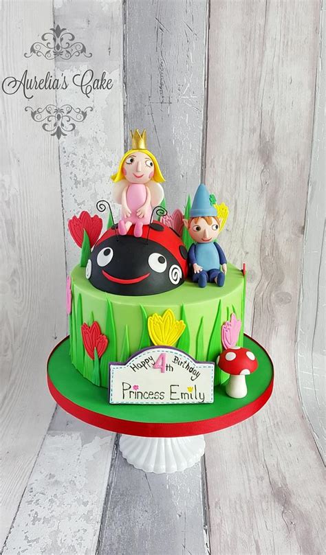 Ben and Holly cake. - Decorated Cake by Aurelia's Cake - CakesDecor