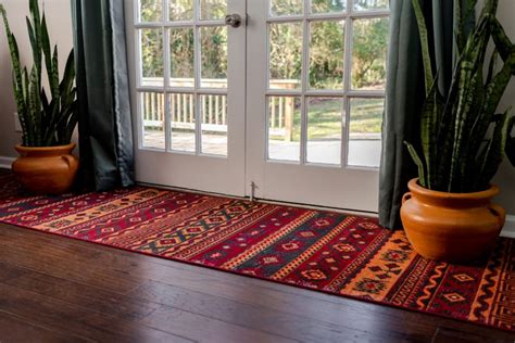 Finding the Best Entryway Rug for Your Foyer | Floorspace