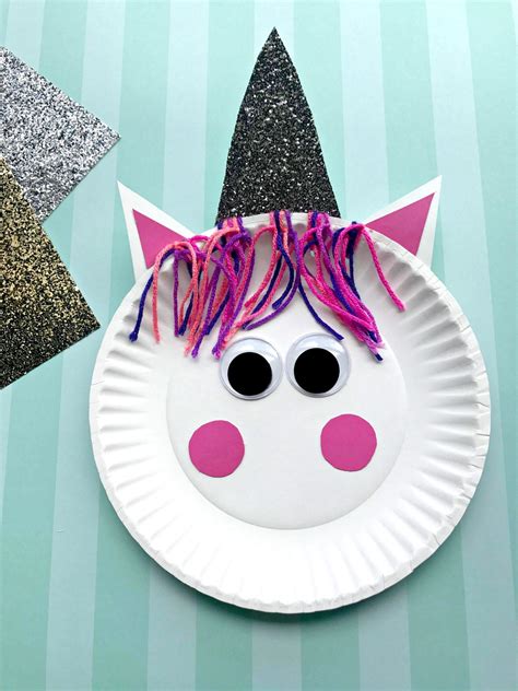 Unicorn Paper Plate Craft | AllFreeHolidayCrafts.com