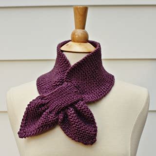 Ravelry: Keyhole Scarf pattern by Heather DiFabio