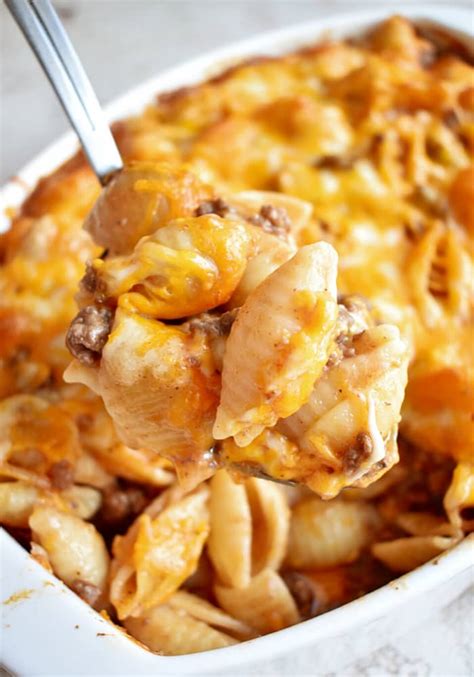 Easy Hamburger Casserole Recipe (4 Ingredients)