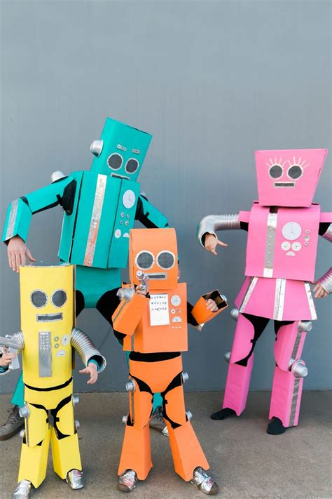 15 DIY Robot Costume Ideas For Futuristic Fun Parties! - Julie Ann Art