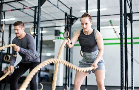 8 Battle Rope Exercises to Build a Powerful Core