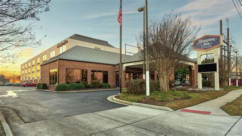 Hampton Inn Norfolk-Naval Base, 8501 Hampton Boulevard, Norfolk, VA ...