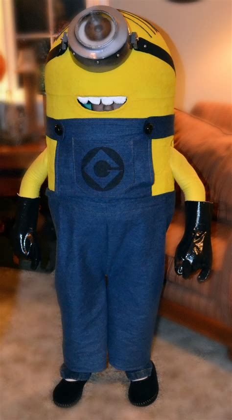 25 Minions Halloween Costume Ideas To Look Cute And Funny - Flawssy