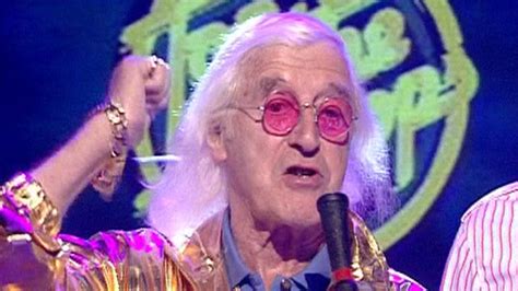 Jimmy Savile ‘abuse’ at last ever Top of the Pops – Channel 4 News