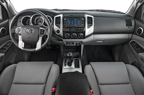 2015 toyota tacoma interior - Thomasville Toyota