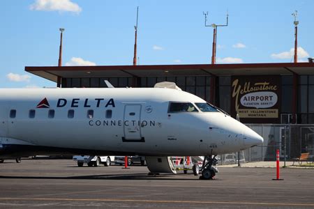 Flights | Yellowstone Airport