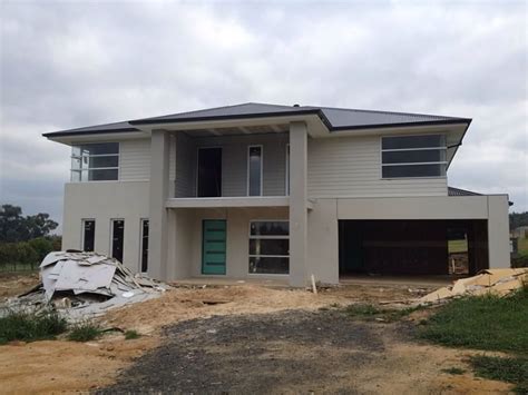 Surfmist cladding and render with shale grey columns. Exterior House ...