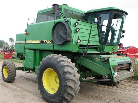 1988 John Deere 7720 Titan II Combine - $12,000 | Machinery Pete