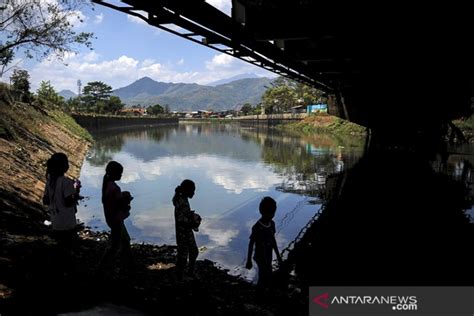 Penurunan pencemaran sungai Citarum